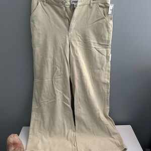 Tilly's Men's Cream Corduroy Pants